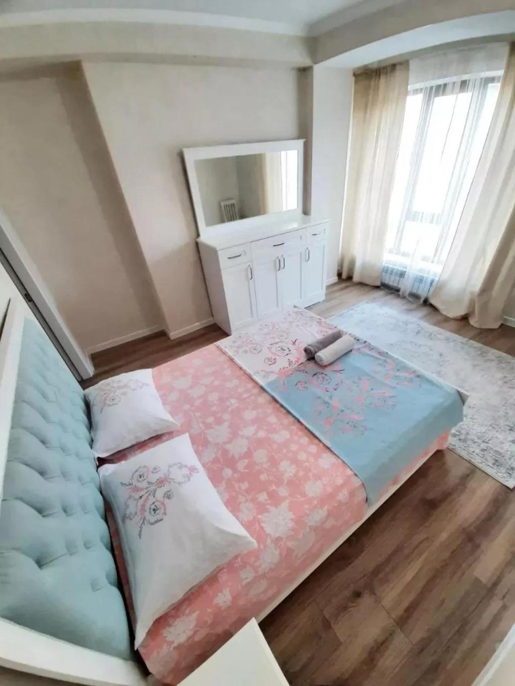 Appartamento Ecohouse Bishkek Esterno foto